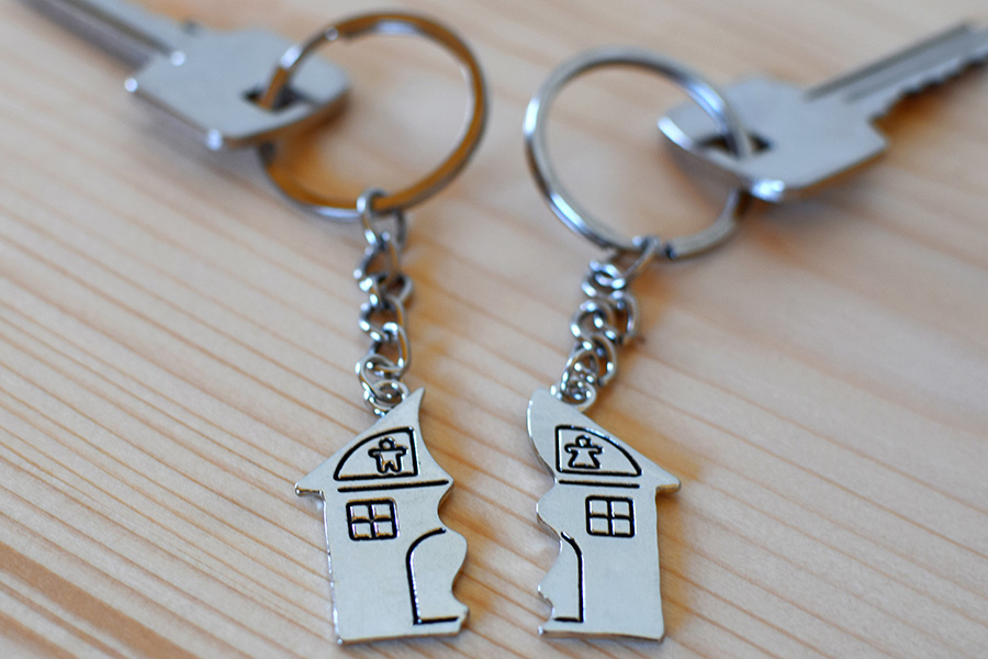 Your Home Sold Guaranteed Realty offers tips for selling when getting a divorce.